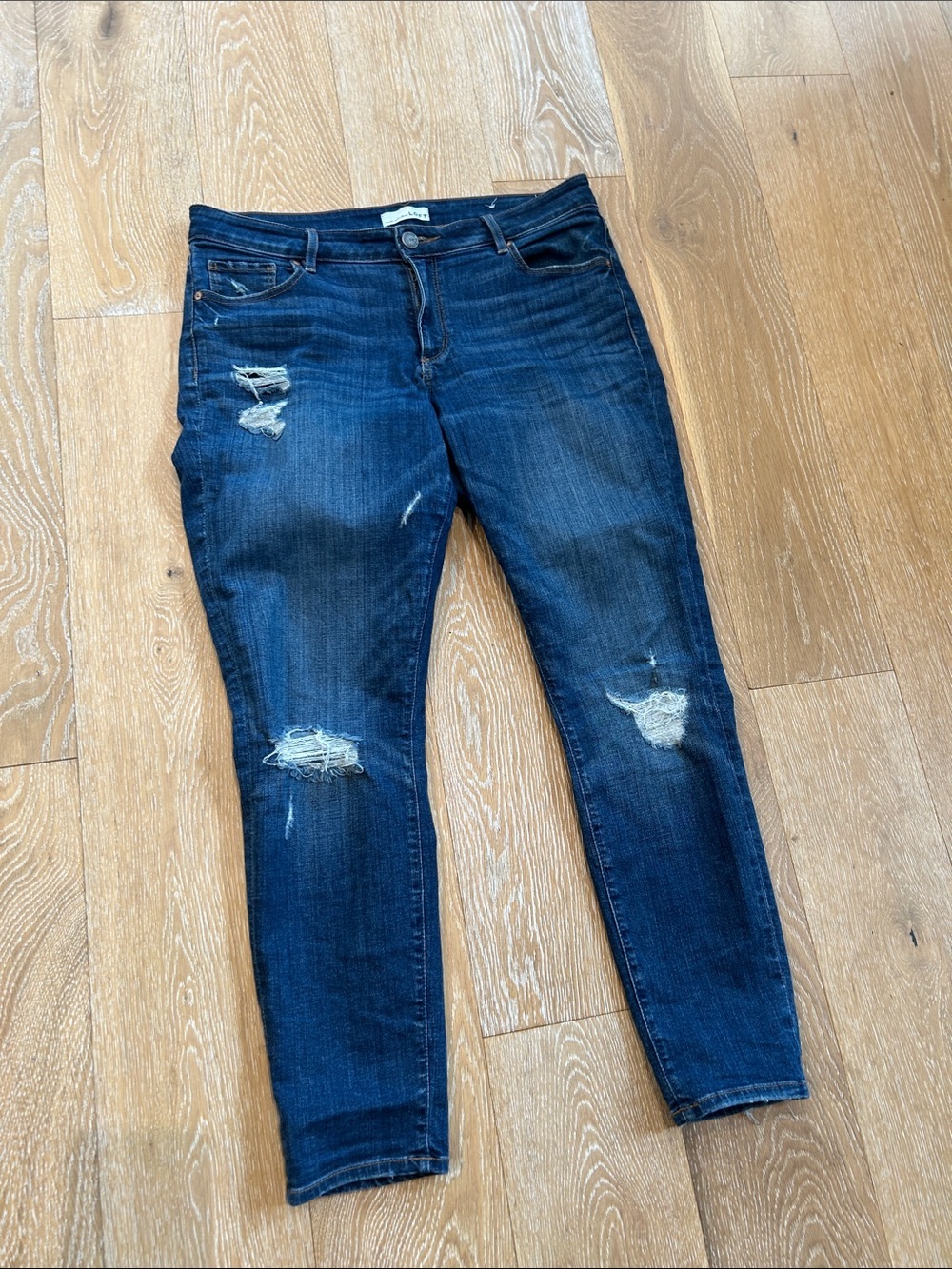 LOFT Curvy Skinny Jeans Size 14